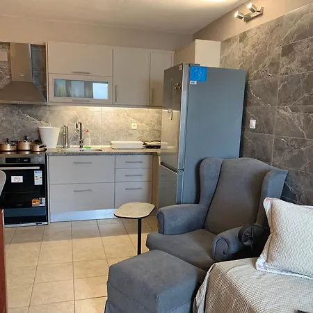 Holidays Pelion * Néa Ankhíalos